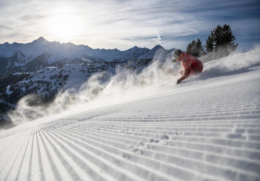 ホテル Brixnerhof Im Zillertal シュリッタース エクステリア 写真