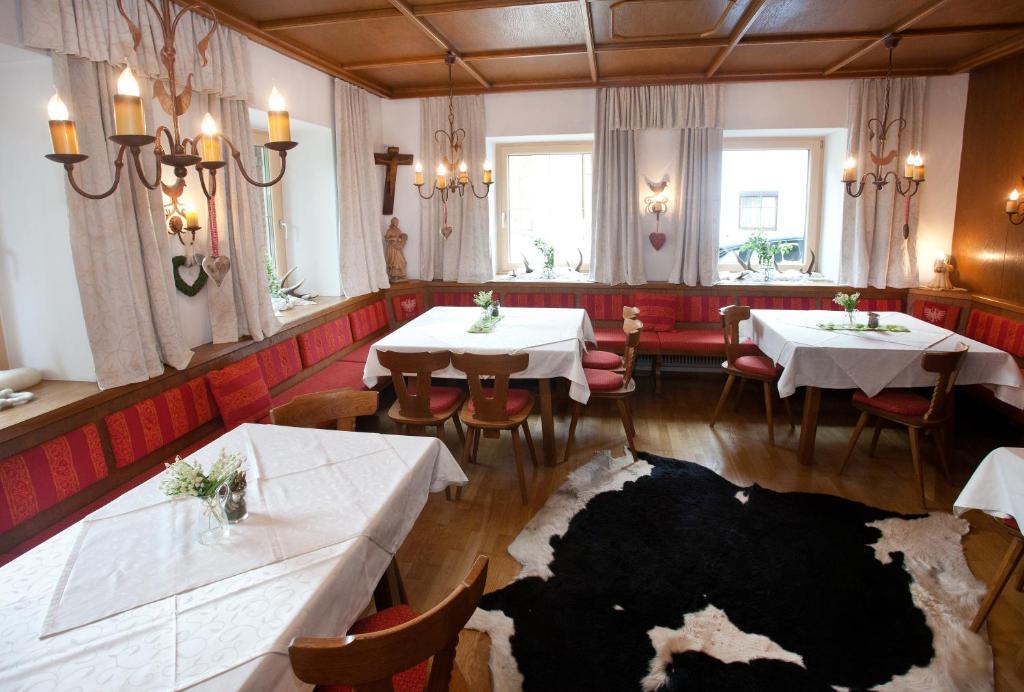 ホテル Brixnerhof Im Zillertal シュリッタース エクステリア 写真